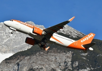 Travel Booking Assistance service image